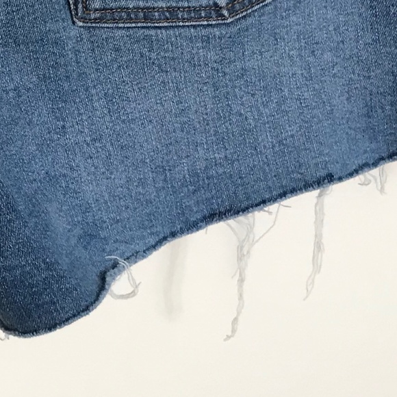 Madewell - High Rise Denim Shorts - Picture 4 of 5